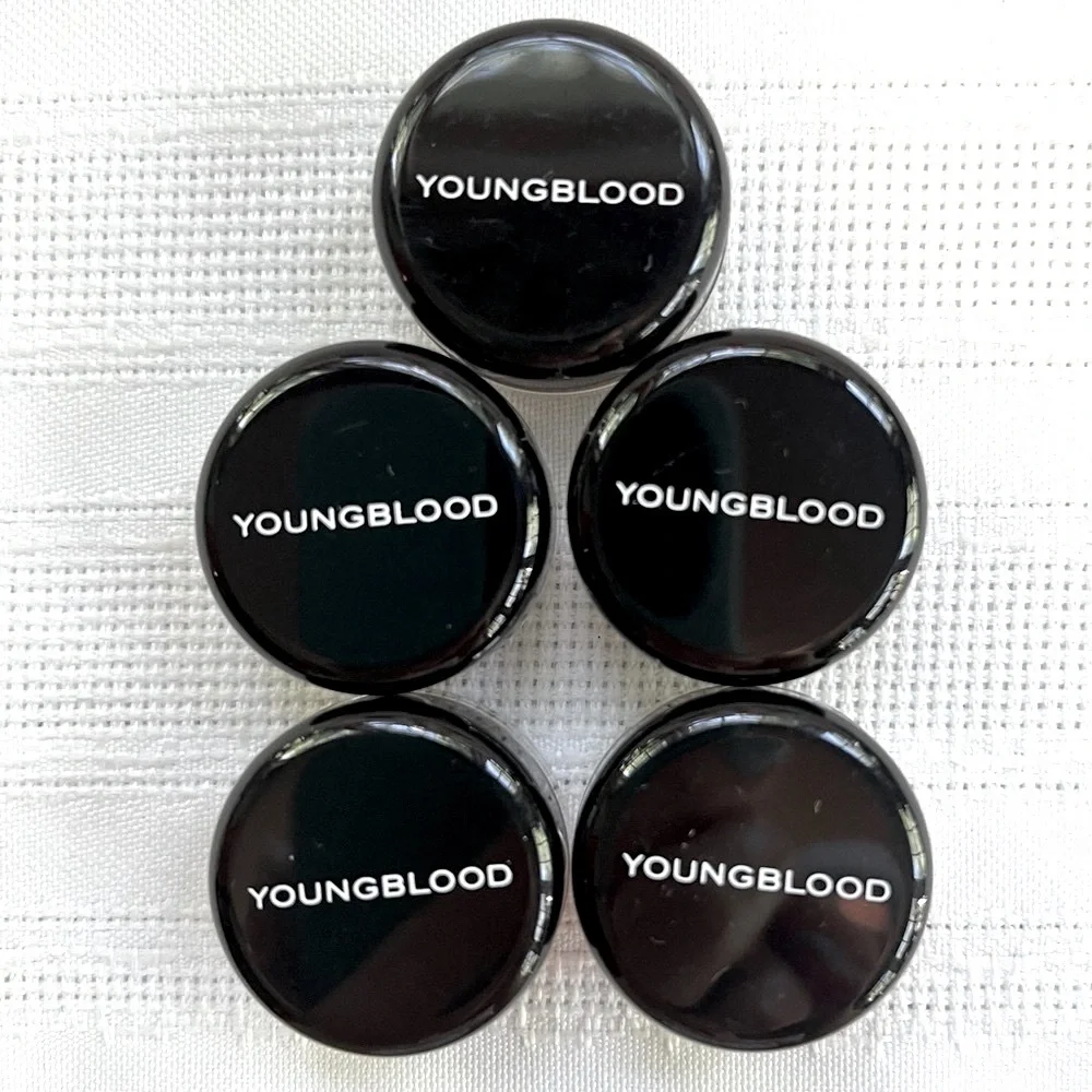 YOUNGBLOOD Bundle NEW Natural Mineral‎ Foundation Blush Hi-DEF Brushes
💥SALE💥 - Picture 11 of 16